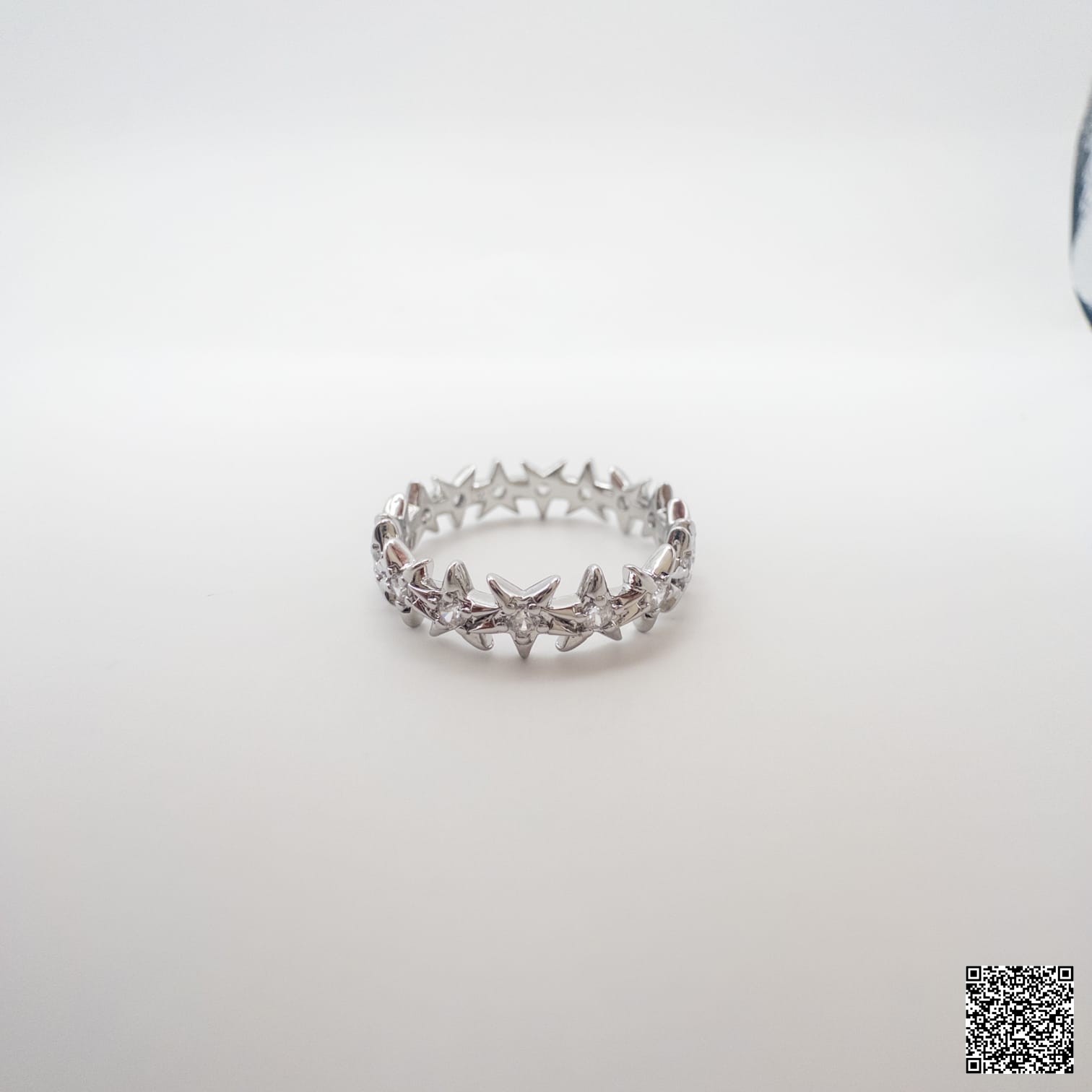 Eleganter Silberring Mit Funkelndem Sternen-Design