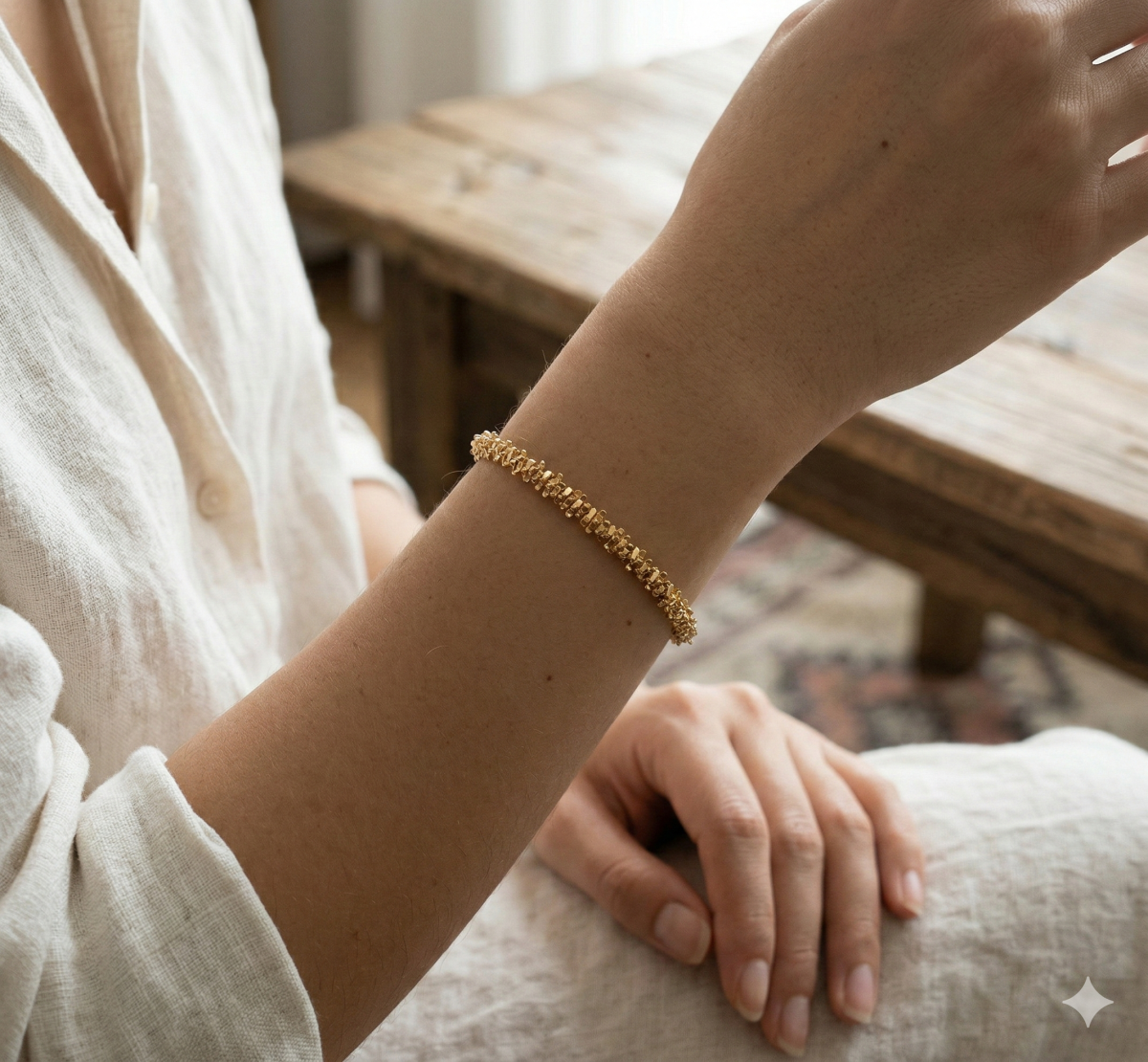 Eleganter Damen Armreif In Gold Oder Silber Modernes