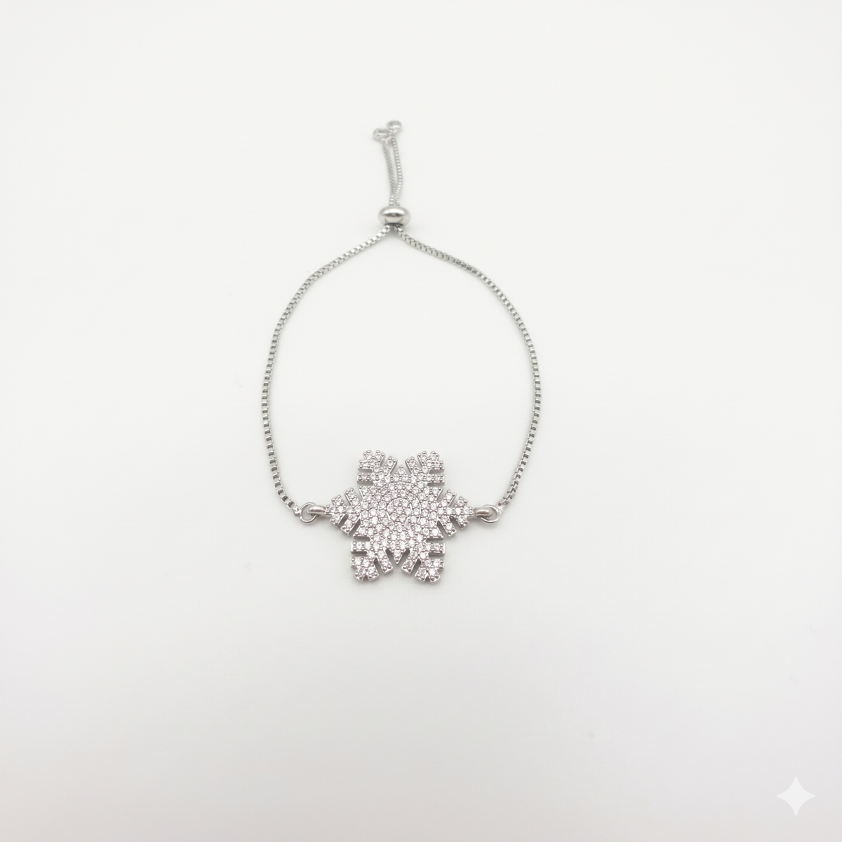 Elegantes Damenarmband Mit Funkelndem Schneeflocken-Anhänger