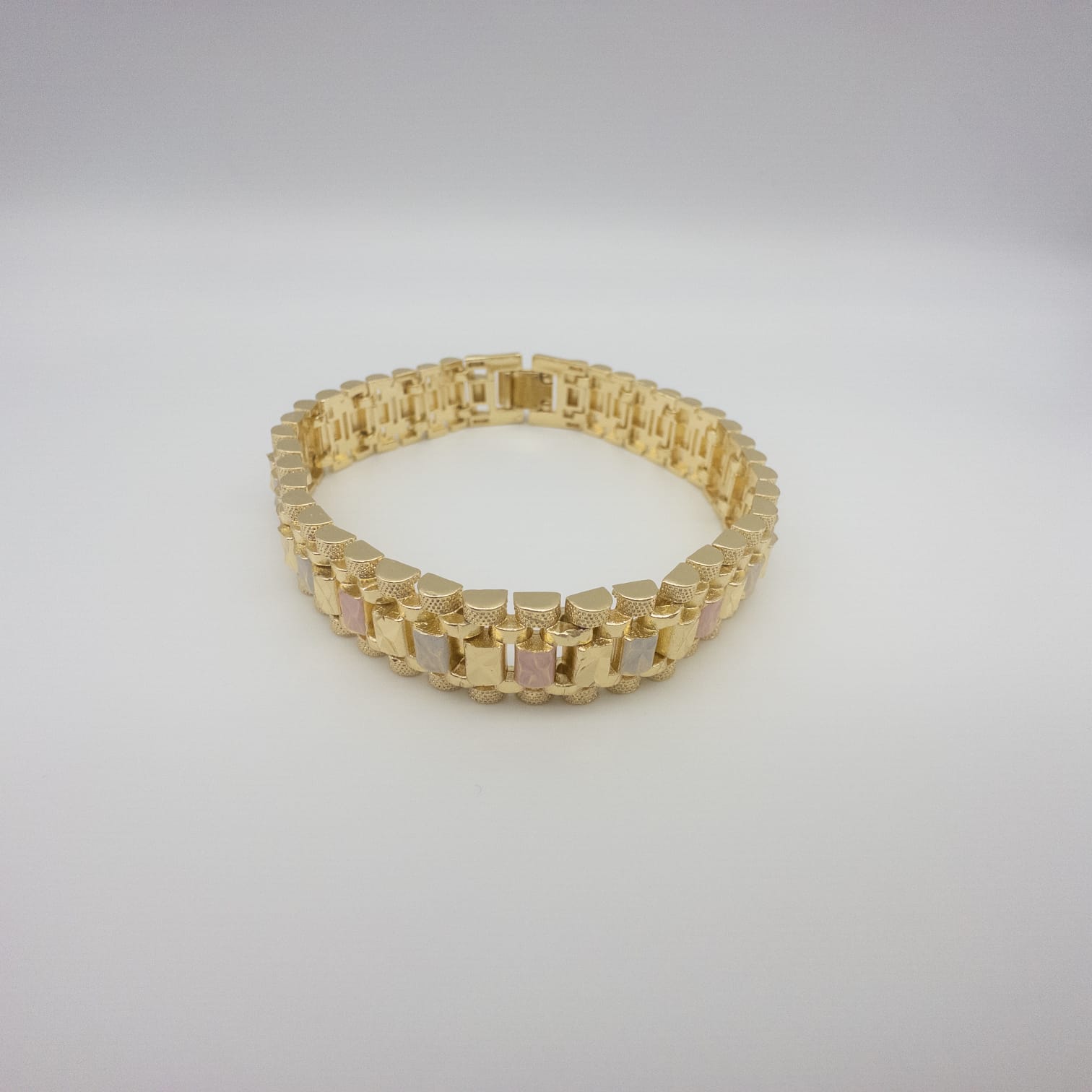 Vergoldetes Gliederarmband Mit Perlmutt-Details Elegantes Damen
