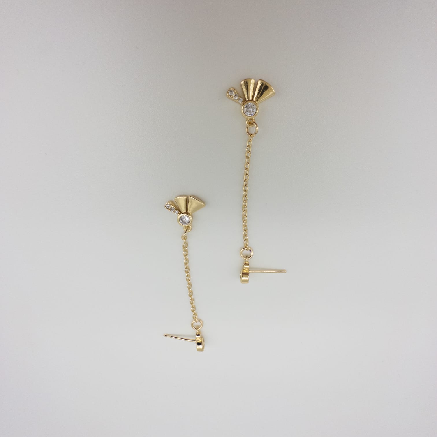 Goldfarbene Hängeohrringe Mit Zirkonia Elegante Damen Ohrringe