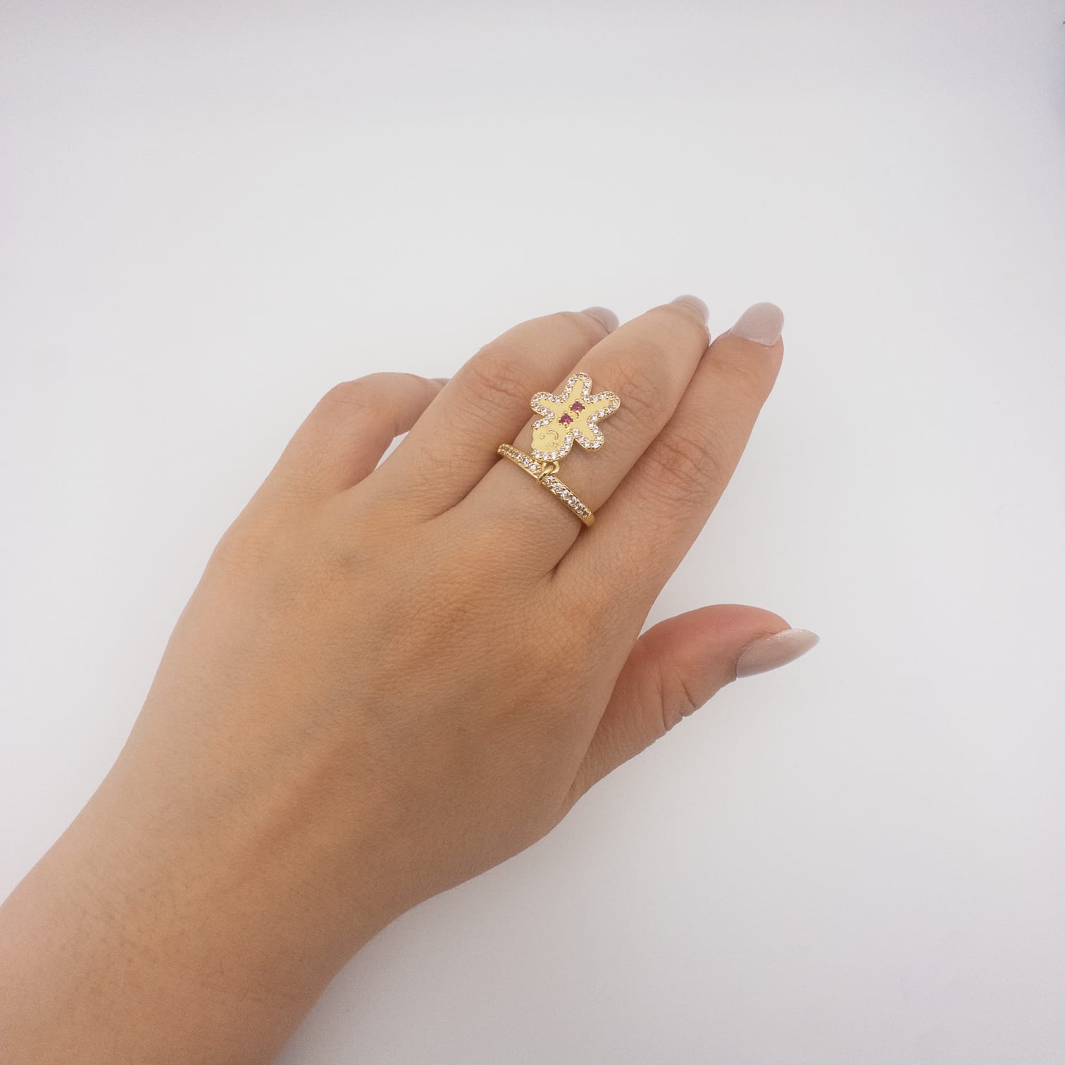 Goldfarbenes Kleeblatt Schmuckset Mit Ohrringen Und Ring