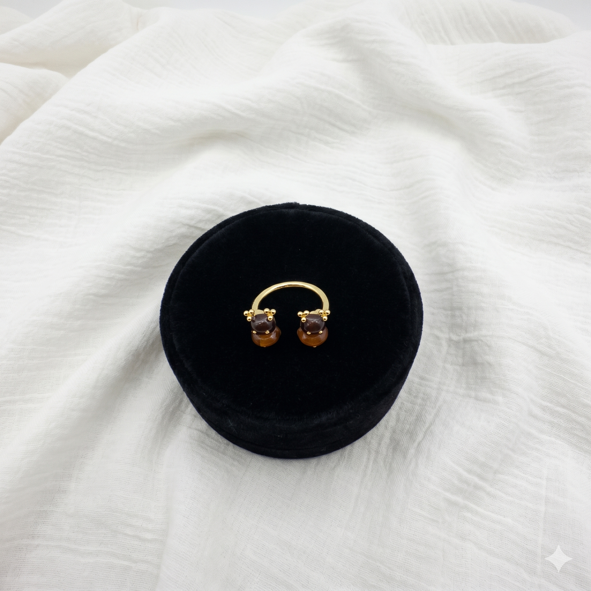Süße Bären-Ohrstecker In Braun & Gold