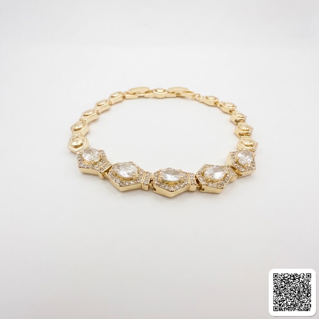 Elegantes Damen-Armband Mit Funkelnden Zirkonia-Steinen In Gold
