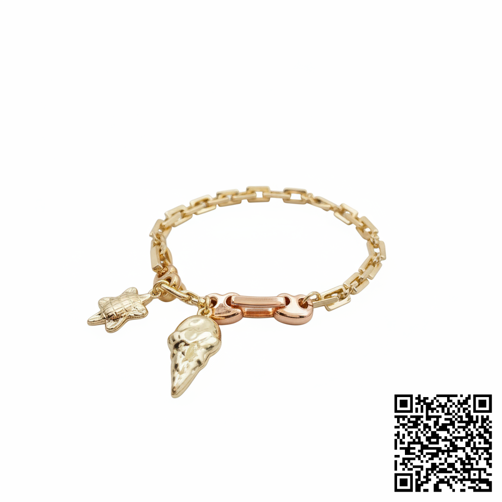 Goldfarbener Charm-Ring Mit Eis- Und Sternanhänger