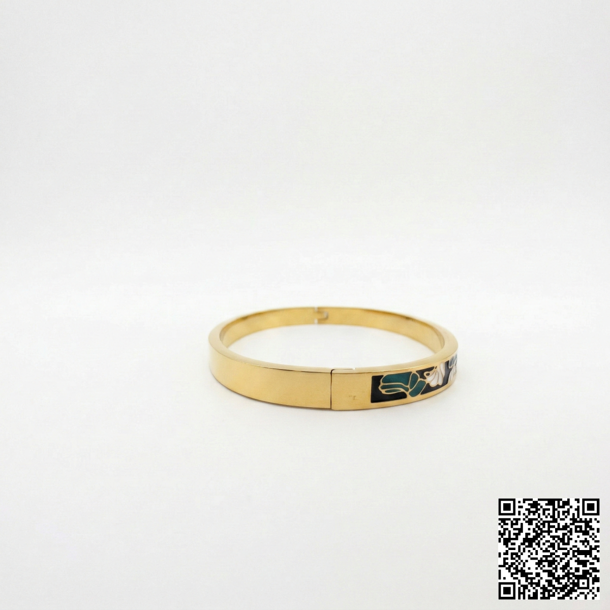 Eleganter Goldfarbener Armreif Mit Kunstmuster Minimalistisches