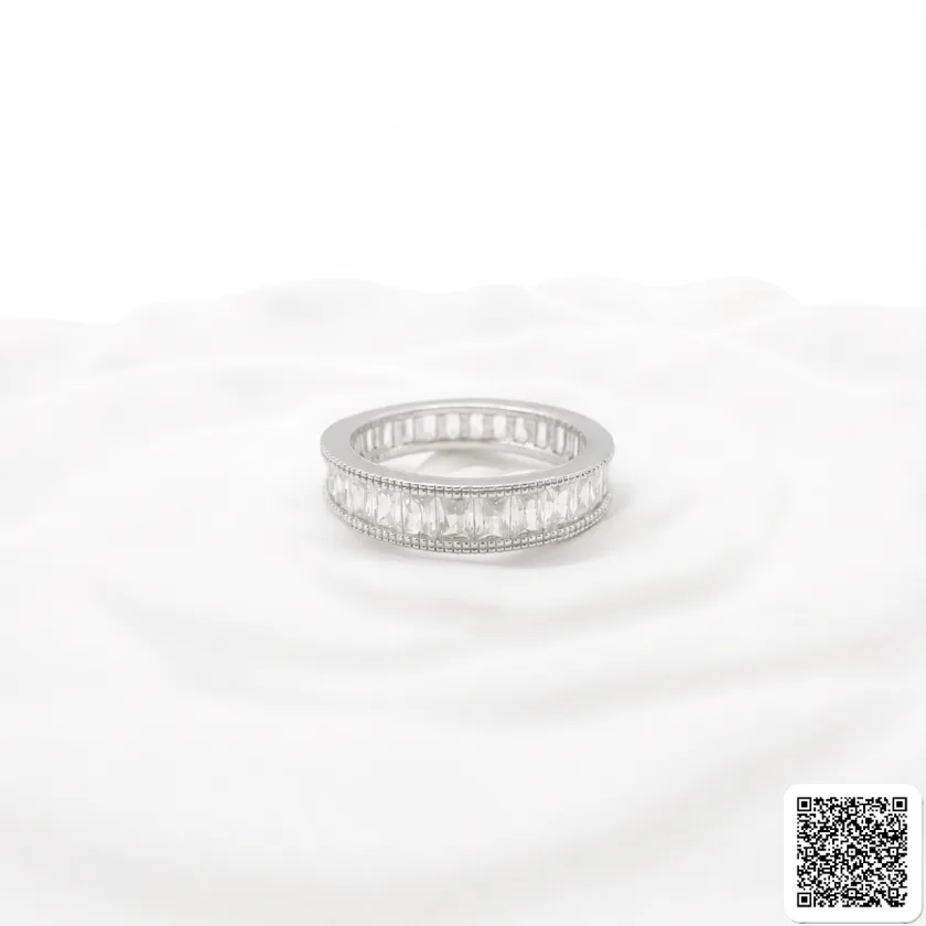 Eleganter Damen Ring Silber Mit Funkelndem Kristallband