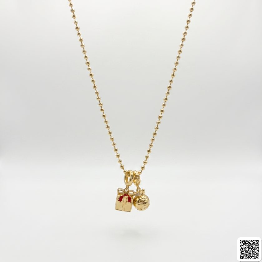 Elegante Weihnachts-Halskette Mit Geschenk & Christbaumkugel