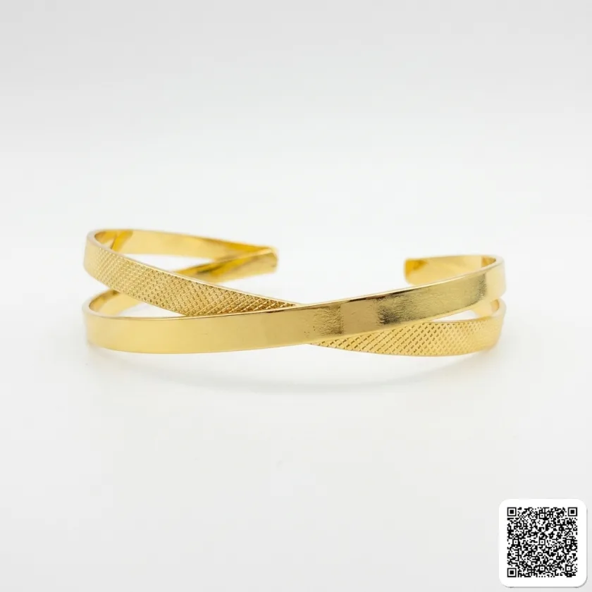 Eleganter Offener Armreif In Gold Minimalistischer Damen