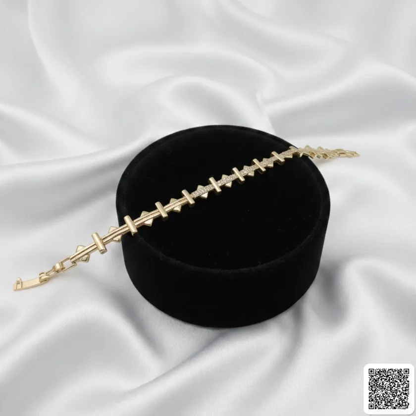 Vergoldetes Damen Tennisarmband Mit Zirkonia Elegantes
