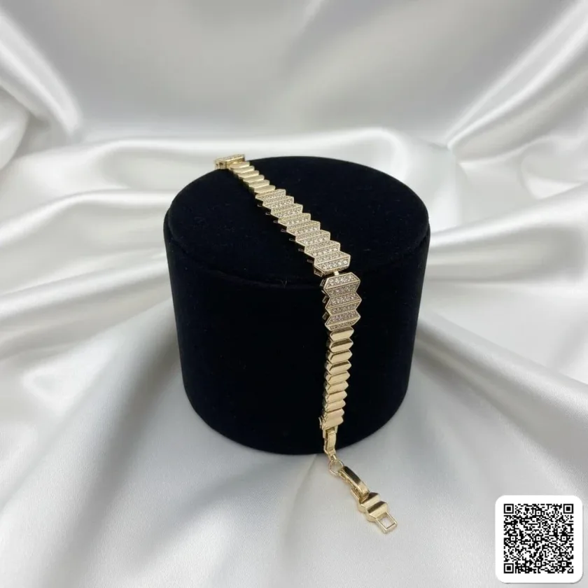 Goldener Geometrischer Armband Mit Zirkonia